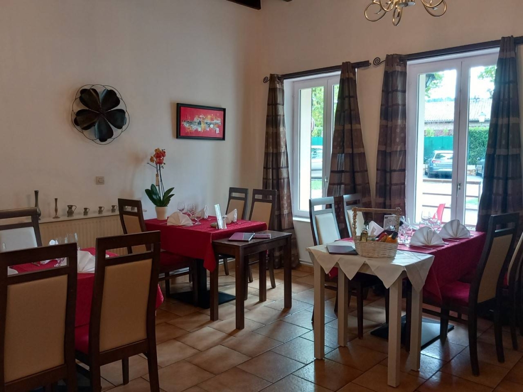 Le restaurant - Auberge Dauphinoise - Bonnefamille - auberge bonnefamille - Restaurant Villefontaine - restaurant Traditionnel BONNEFAMILLE